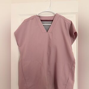 Fabletics 360° Built In Bra Scrub Top